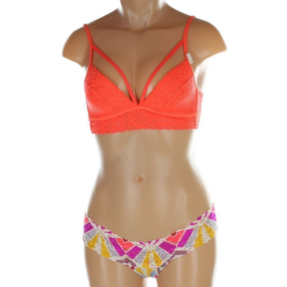 PINK Victoria's Secret Bralett & Panty Lot XS NWT